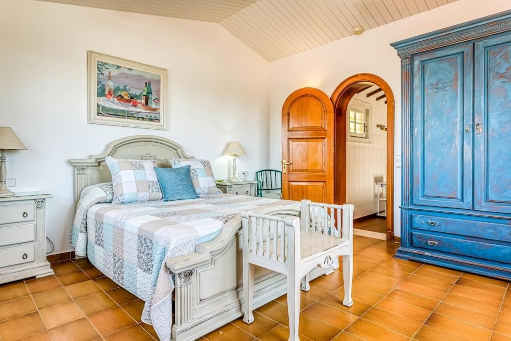 La Calma Espectacular Villa Con Jardin Y Piscina En Menorca S'Algar Exteriör bild
