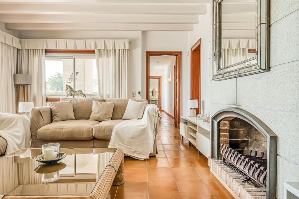 La Calma Espectacular Villa Con Jardin Y Piscina En Menorca S'Algar Exteriör bild